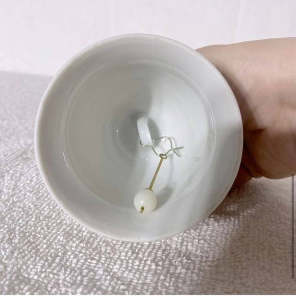 Vintage White Brown Gold Maple Ridge British Columbia Ceramic Souvenir Bell - Picture 7 of 11